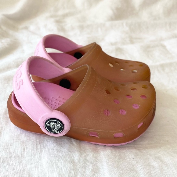 CROCS Toddler Classic Clog in Girls Translucent Gummy Pink Slip On Mule - Picture 7 of 15